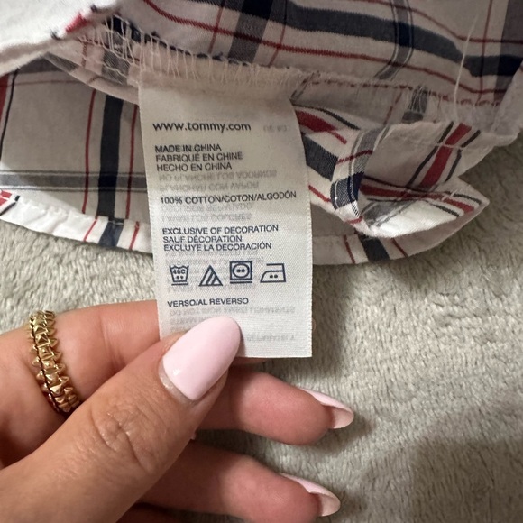 Tommy Hilfiger Red and Blue Button Down Shirt new - Picture 4 of 5